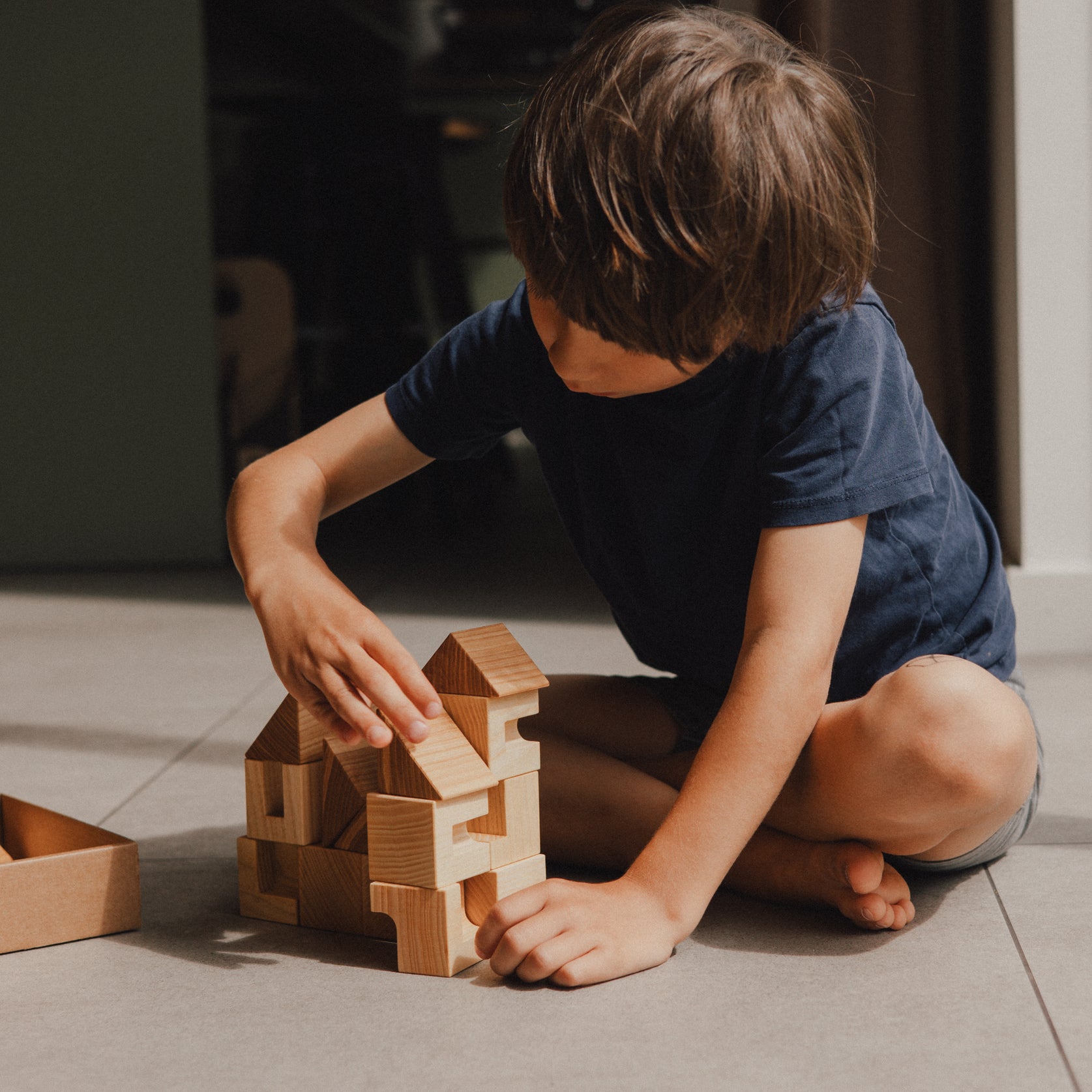 Вже 10 років досліджуємо світ з іграшками lislis